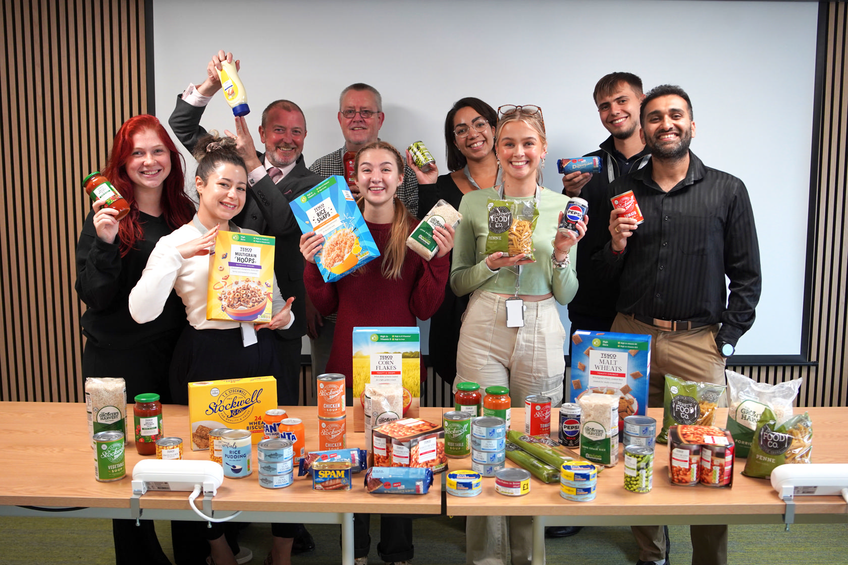 Go-Pak_Food_Bank_Community.jpg